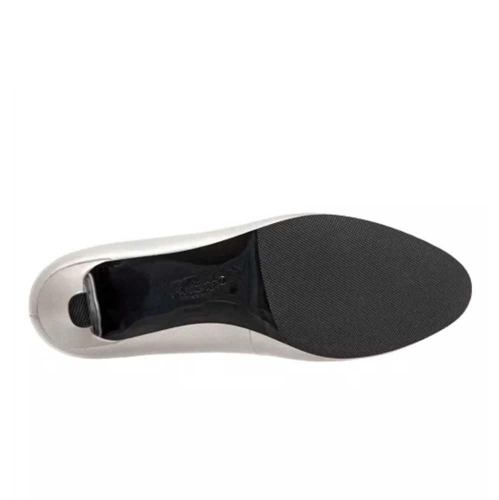 Trotters Fab Dress Pumps -7 - Picture 3 of 11